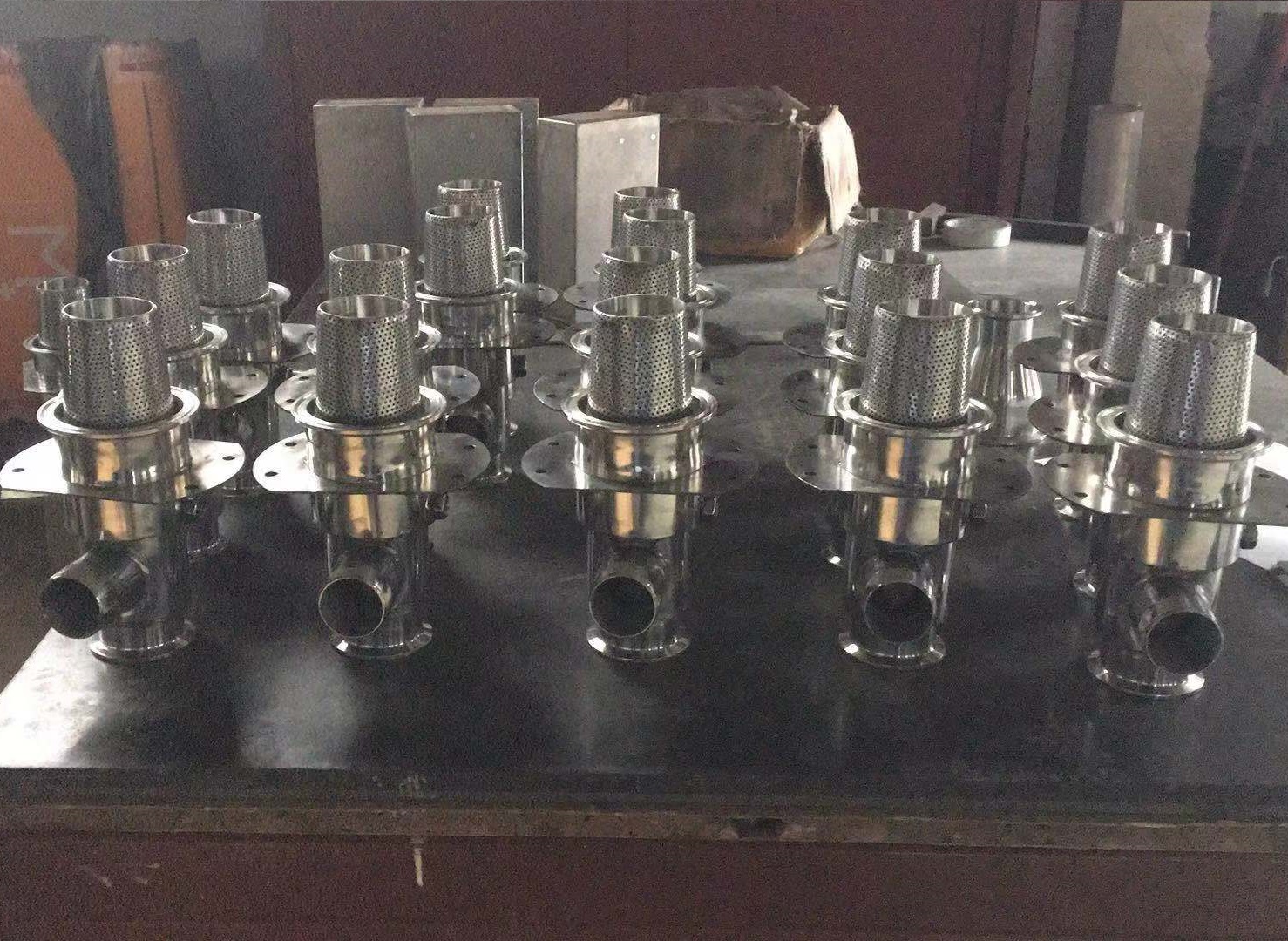 各种钣金配套