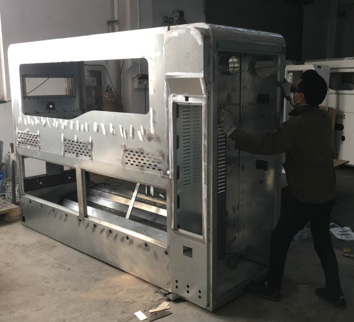 充绒充棉机配套钣金件